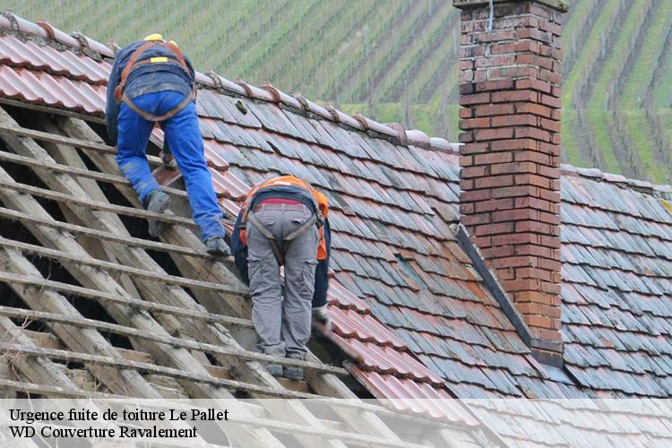 Urgence fuite de toiture  le-pallet-44330 WD Couverture Ravalement